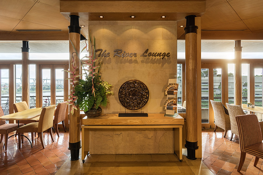 River Lounge